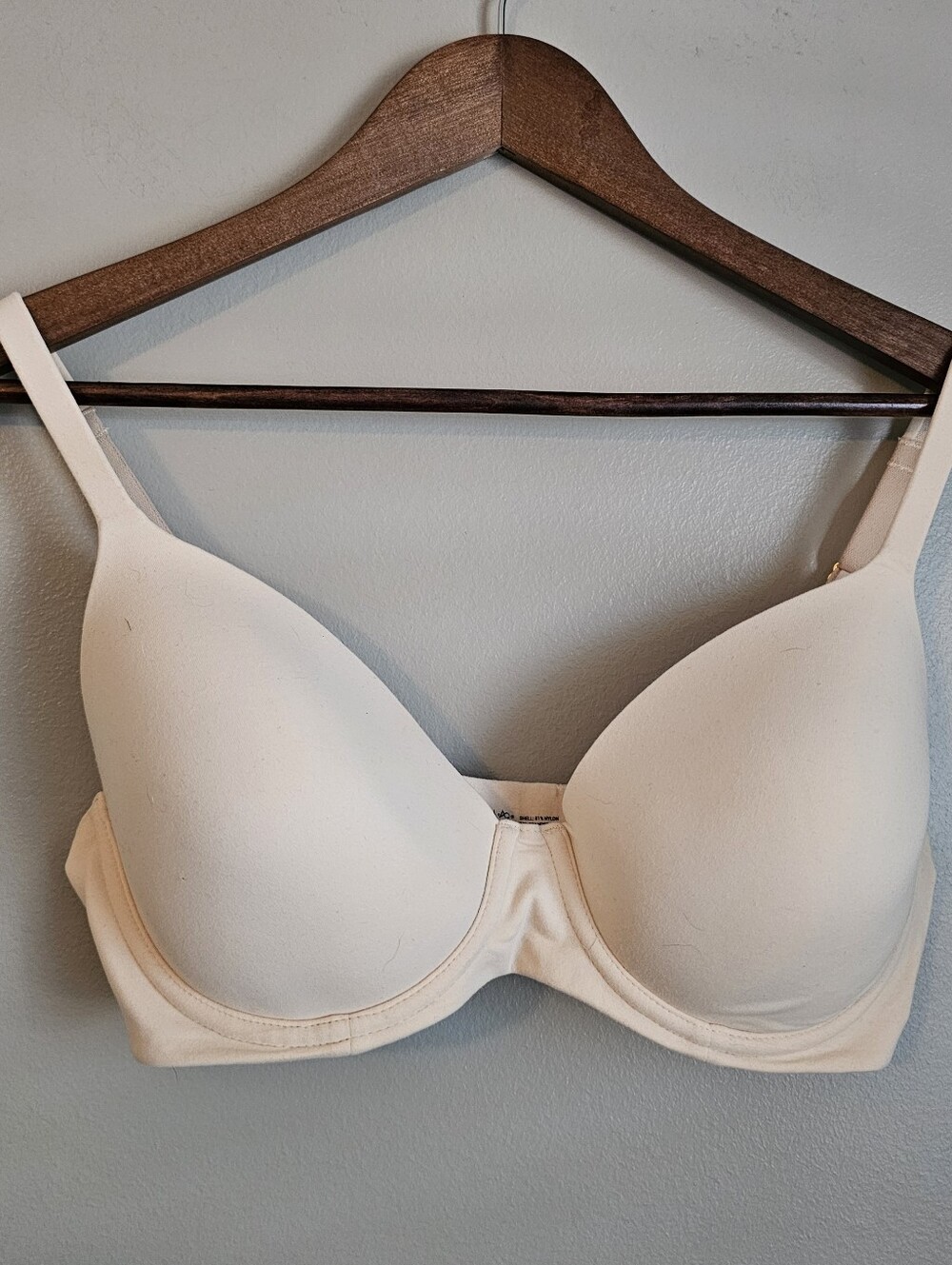 Soma Embraceable Perfect Coverage Light Cream Molded T-Shirt Bra 34DD